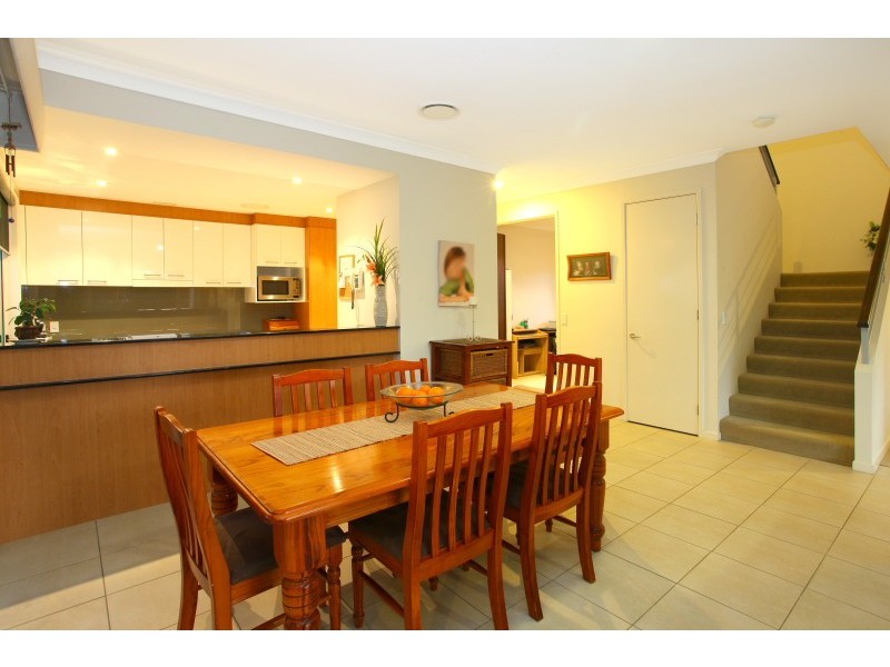 194 Easthill Drive, Robina QLD 4226