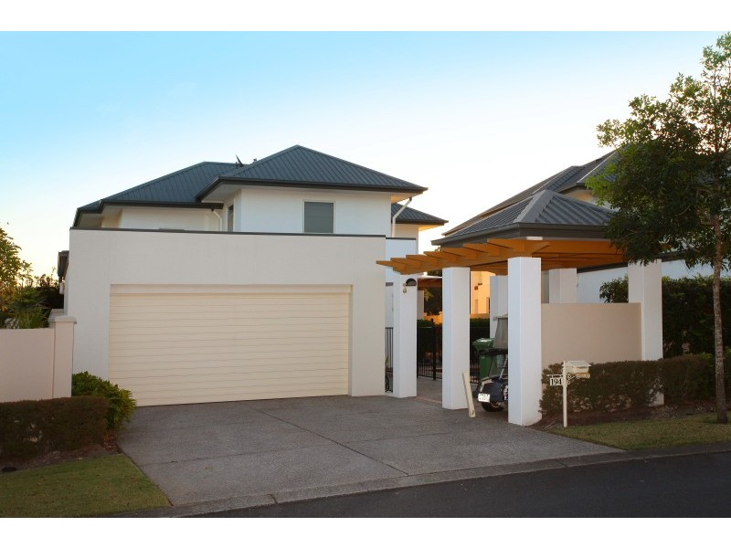 194 Easthill Drive, Robina QLD 4226
