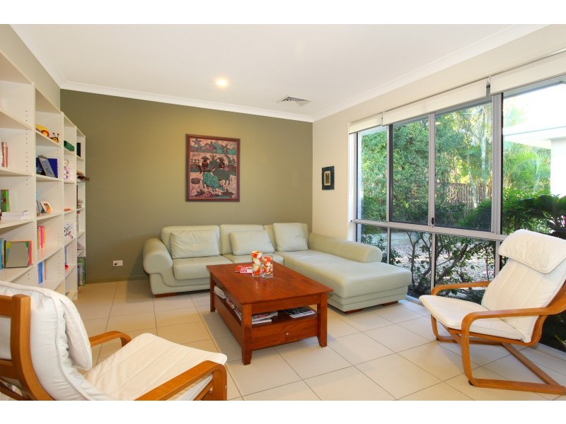 44 Pathfinder Road, Coomera QLD 4209