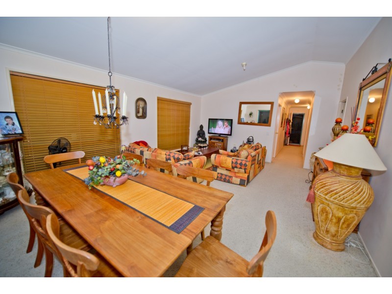 25 Inverness Court, Nerang QLD 4211