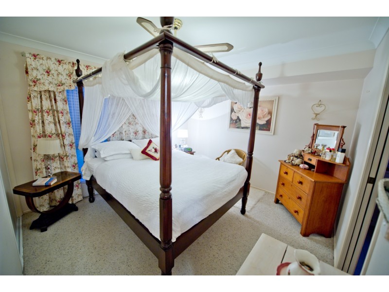 25 Inverness Court, Nerang QLD 4211