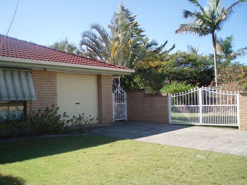 278  Rio Vista Blvd, Mermaid Waters QLD 4218