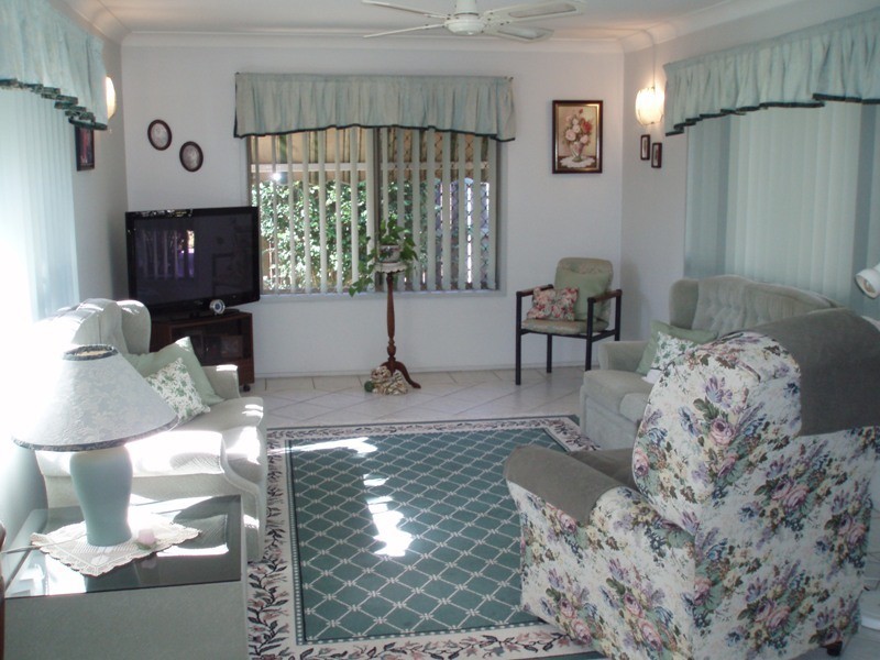 278  Rio Vista Blvd, Mermaid Waters QLD 4218