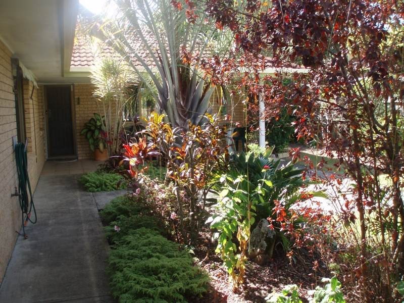 278  Rio Vista Blvd, Mermaid Waters QLD 4218