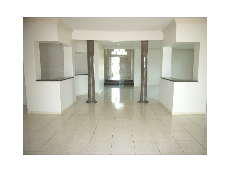 70 Montevideo Drive, Clear Island Waters QLD 4226