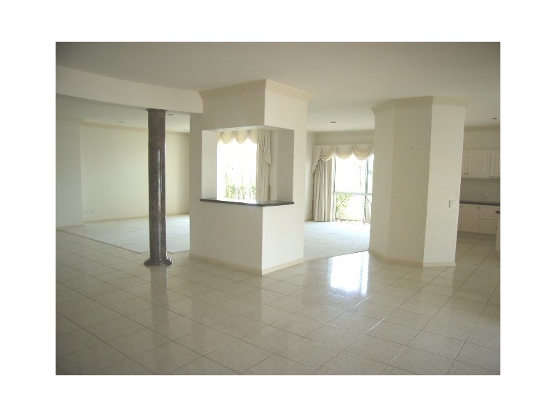 70 Montevideo Drive, Clear Island Waters QLD 4226
