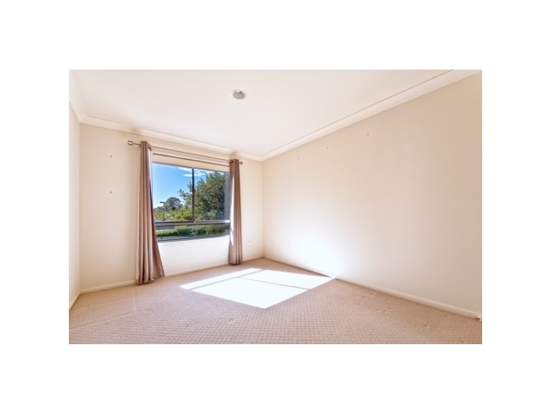 Villa 10/125 Santa Cruz Bvld, Clear Island Waters QLD 4226