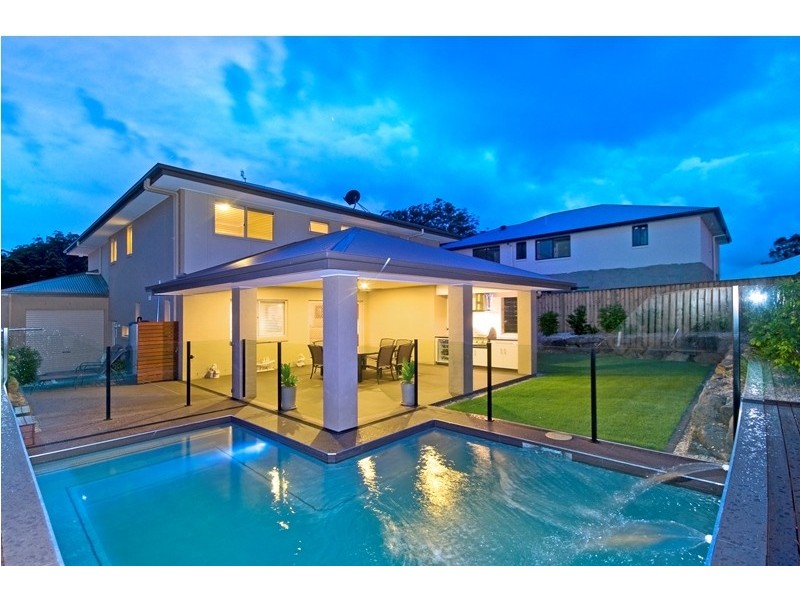 6 Camarillo Circuit, Reedy Creek QLD 4227