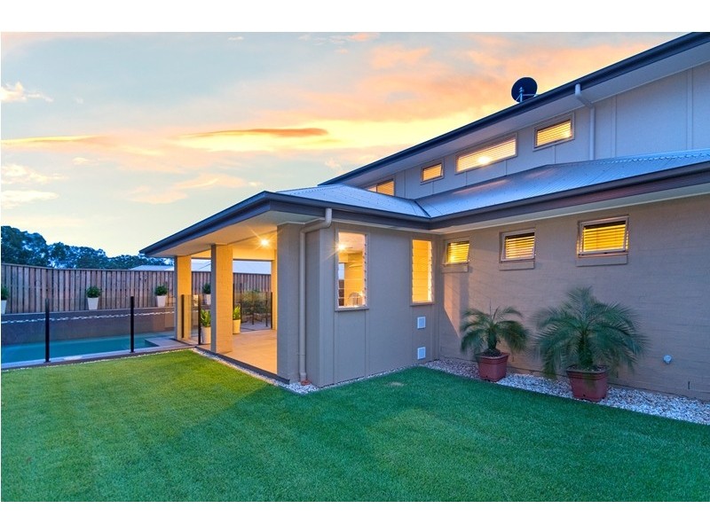 6 Camarillo Circuit, Reedy Creek QLD 4227