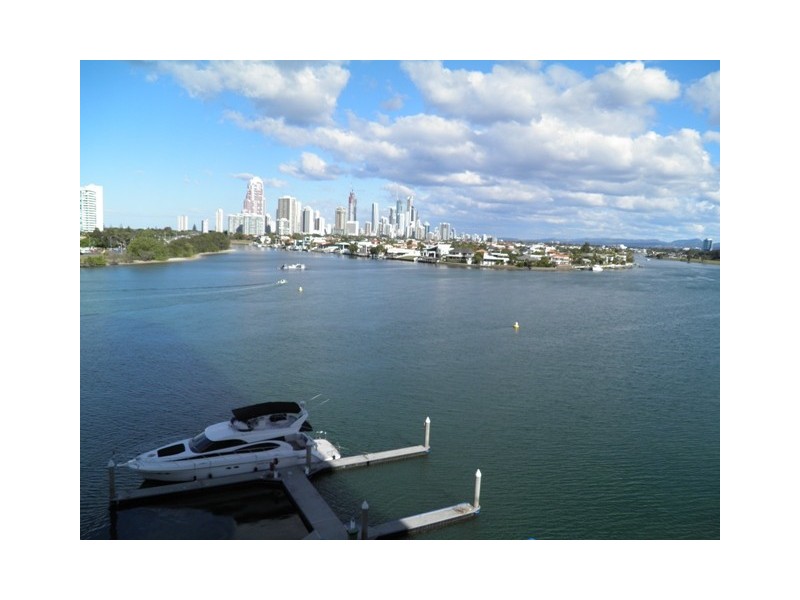 703/75 Brighton Pd, Southport QLD 4215