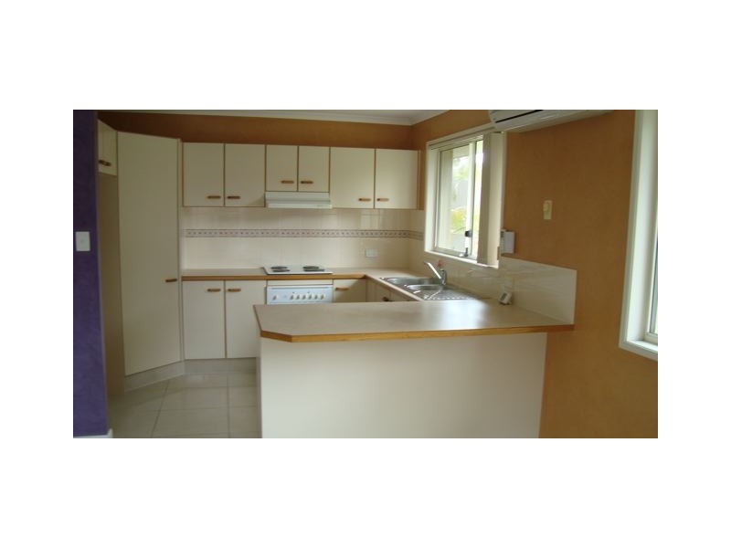 64 Kingarry Circuit, Merrimac QLD 4226