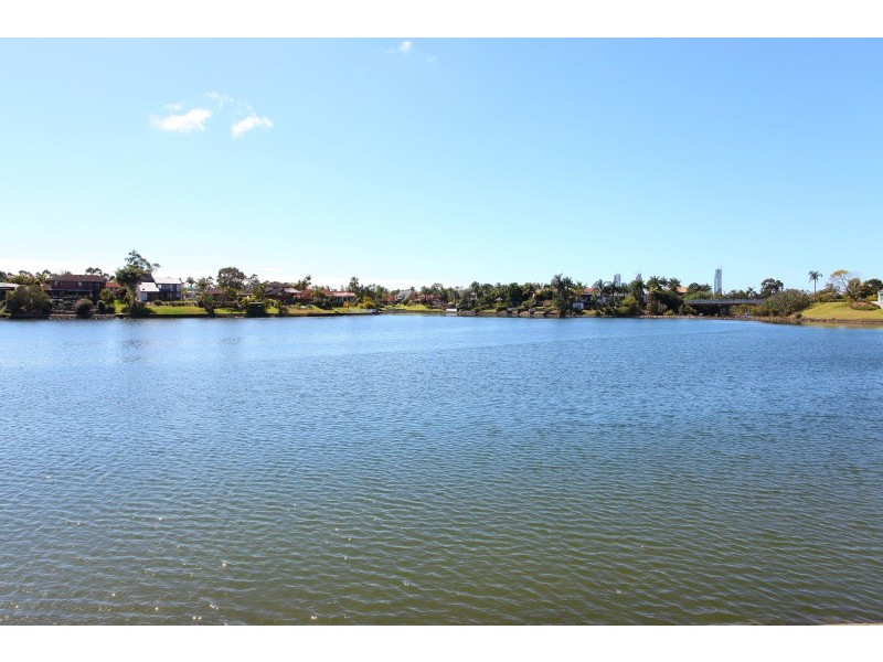 23 Cabana Boulevard, Benowa QLD 4217