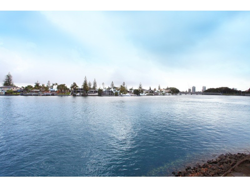 14/2930 Gold Coast Highway, Surfers Paradise QLD 4217