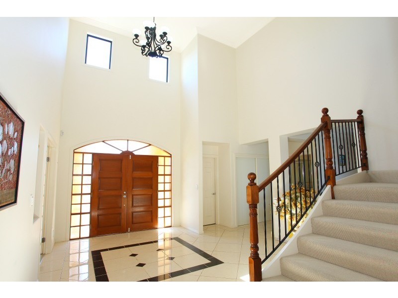 32 Clear Water Bay Avenue, Clear Island Waters QLD 4226