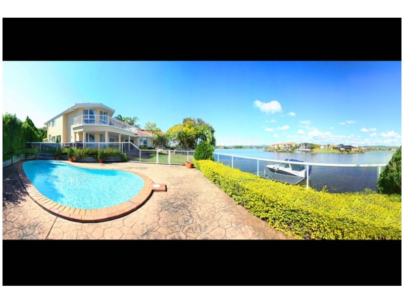 126 Port Jackson Boulevard, Clear Island Waters QLD 4226