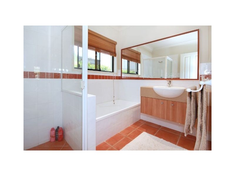 60 Woody Views Way, Robina QLD 4226