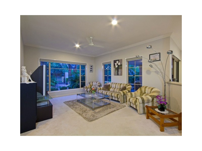 63 Martingale Cct, Clear Island Waters QLD 4226