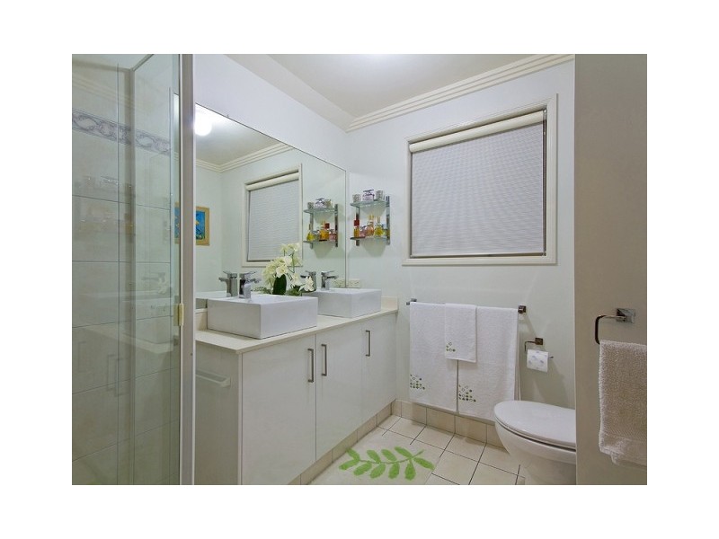 63 Martingale Cct, Clear Island Waters QLD 4226