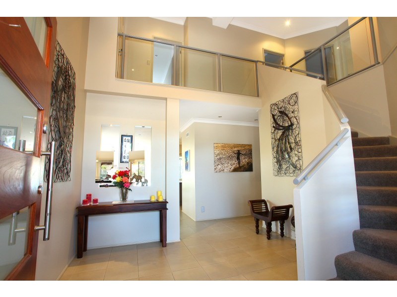 12 Martinique Way, Clear Island Waters QLD 4226