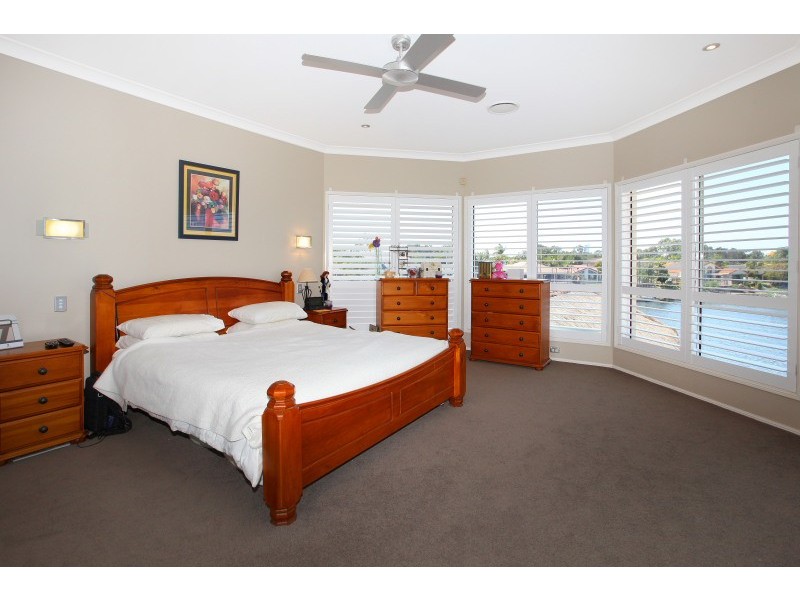 12 Martinique Way, Clear Island Waters QLD 4226