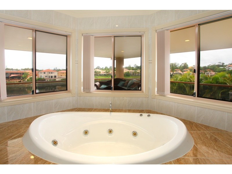 50 Mornington Terrace, Robina QLD 4226