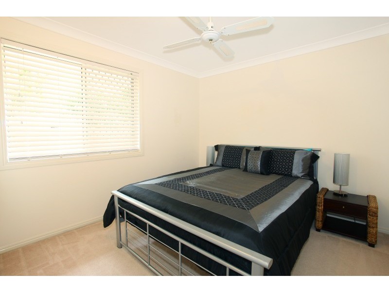 10  Antigua Way, Clear Island Waters QLD 4226