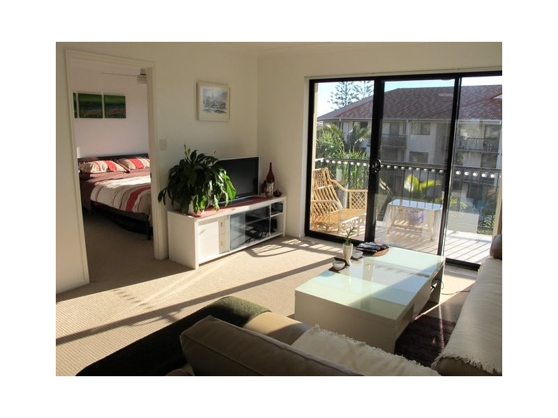 14-16 Markeri Street, Mermaid Beach QLD 4218