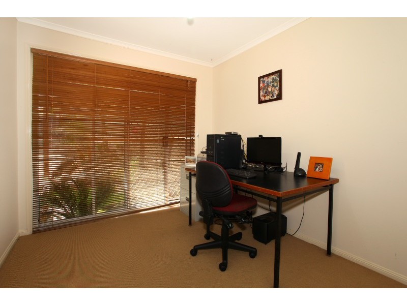 16 Federal Place, Robina QLD 4226