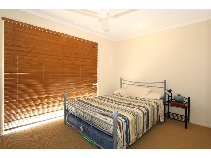 16 Federal Place, Robina QLD 4226