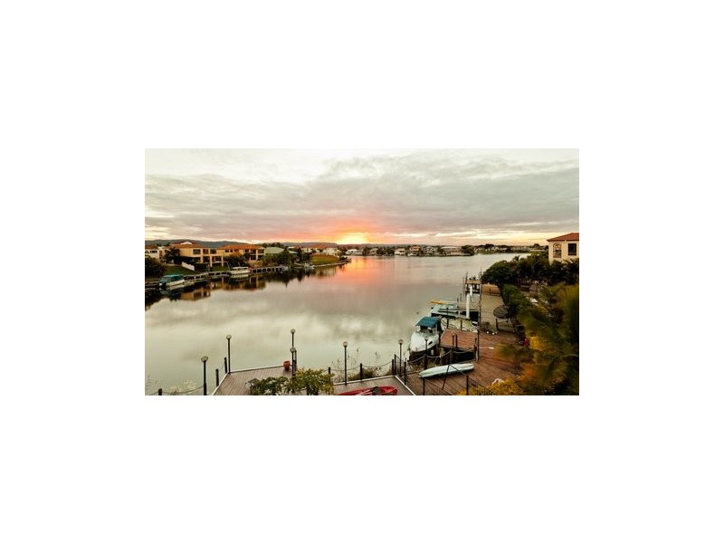 9 Clear Water Bay Avenue, Clear Island Waters QLD 4226