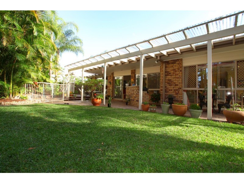 2 Moorabbin Place, Robina QLD 4226