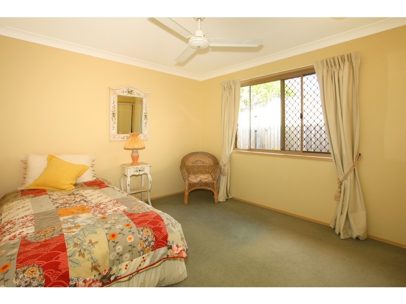 2 Moorabbin Place, Robina QLD 4226