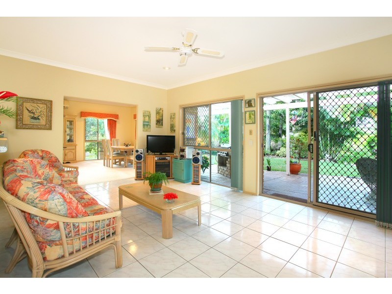 2 Moorabbin Place, Robina QLD 4226