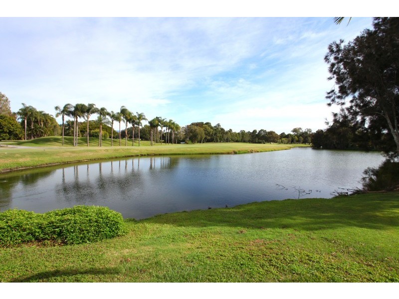 55 Fairway Drive, Clear Island Waters QLD 4226