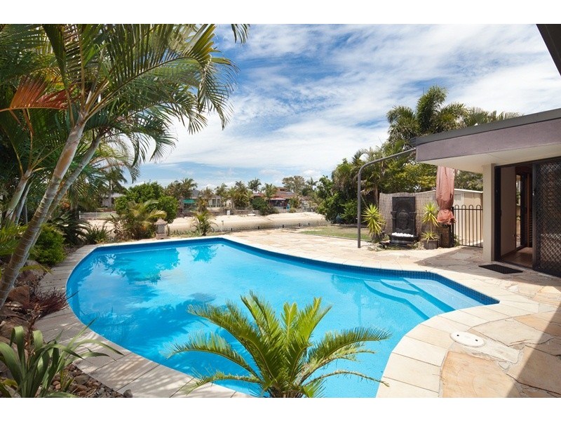 26 Verdichio Avenue, Mermaid Waters QLD 4218