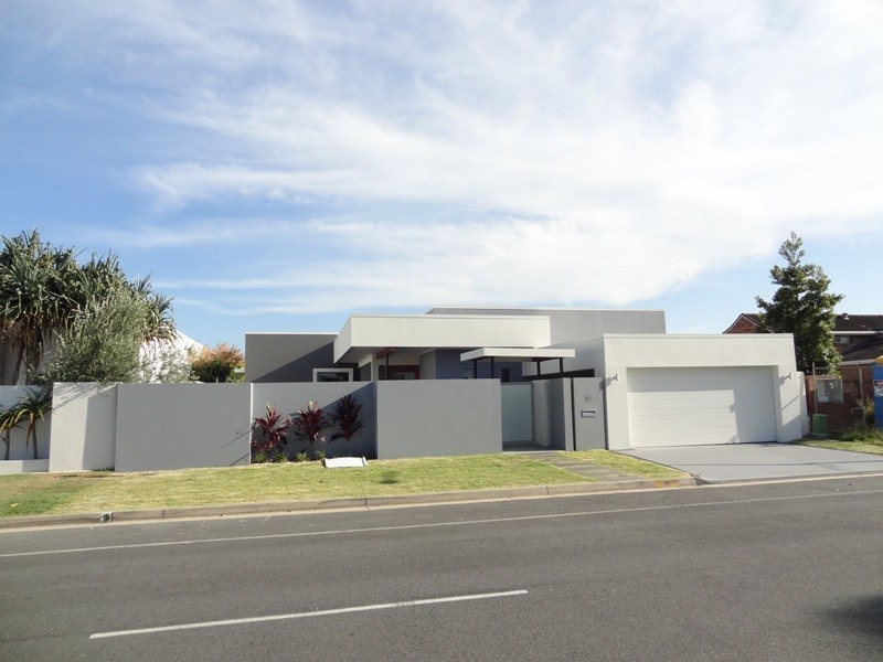 18 Boomerang Crescent, Sorrento QLD 4217