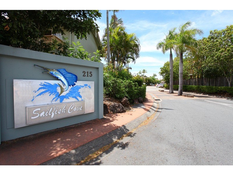 175/215 Cottesloe Drive, Mermaid Waters QLD 4218