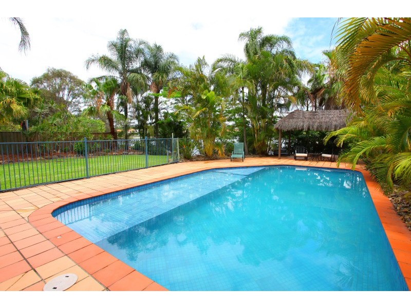 132 Camberwell Circuit, Robina QLD 4226