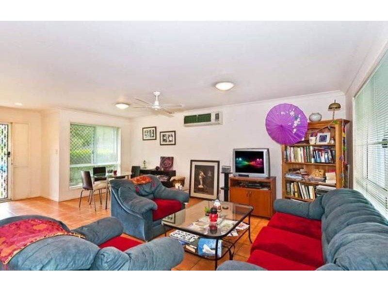 4 Dillon Court, Mudgeeraba QLD 4213