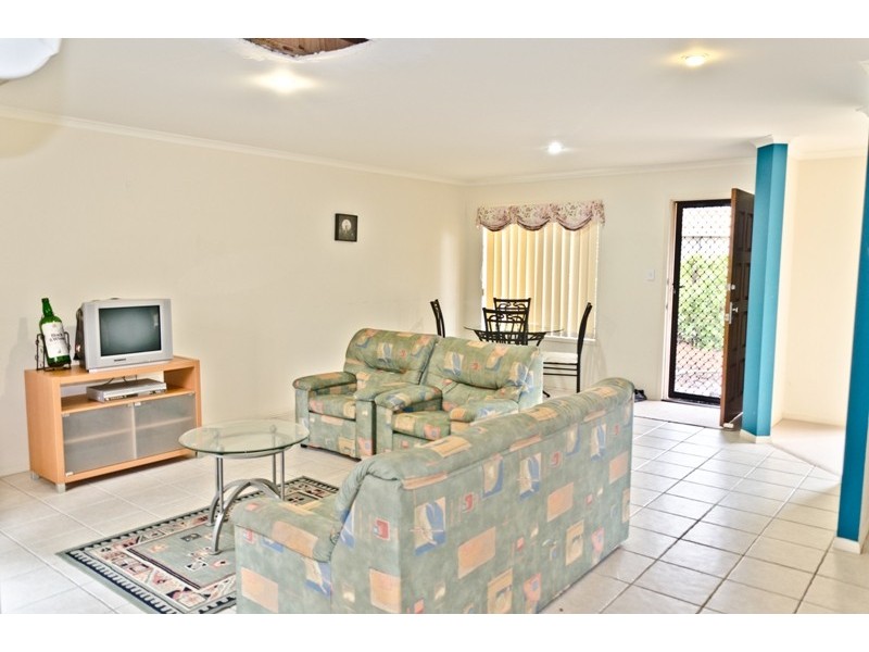 9/39 Pine Valley Drive, Varsity Lakes QLD 4227