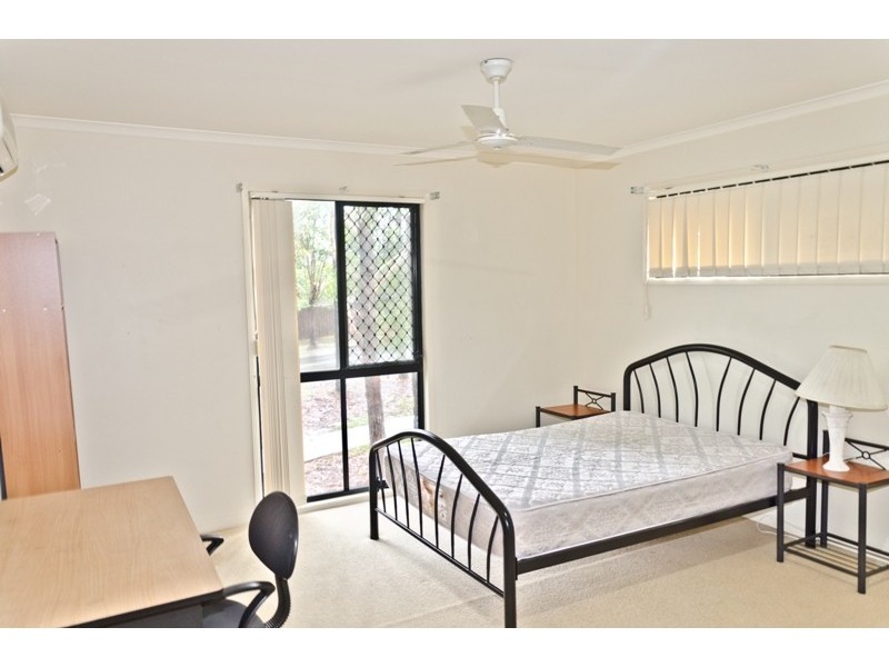 9/39 Pine Valley Drive, Varsity Lakes QLD 4227