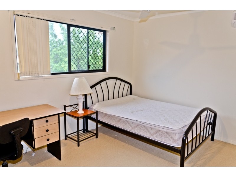9/39 Pine Valley Drive, Varsity Lakes QLD 4227