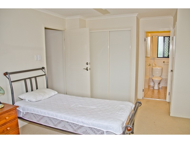 9/39 Pine Valley Drive, Varsity Lakes QLD 4227