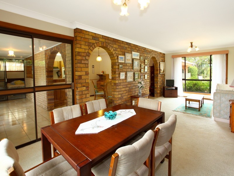 3 Moola Court, Broadbeach Waters QLD 4218