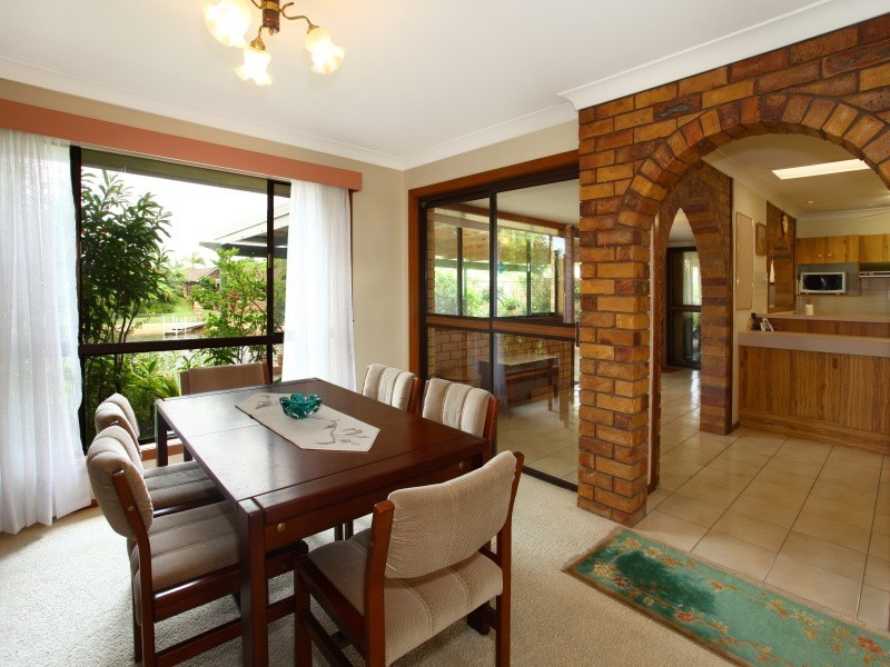 3 Moola Court, Broadbeach Waters QLD 4218