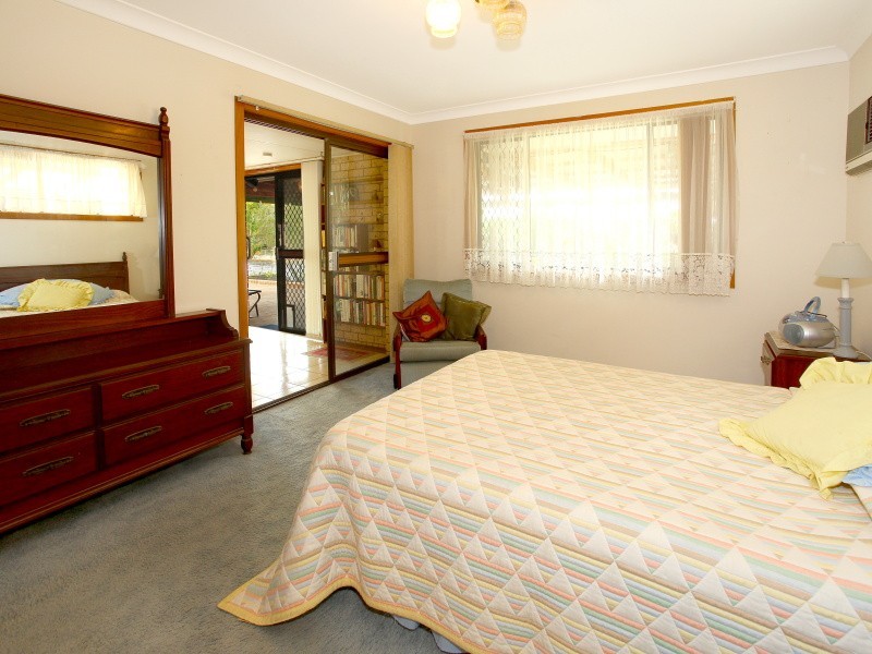3 Moola Court, Broadbeach Waters QLD 4218