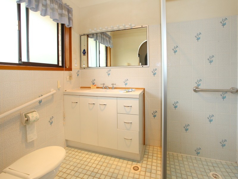 3 Moola Court, Broadbeach Waters QLD 4218