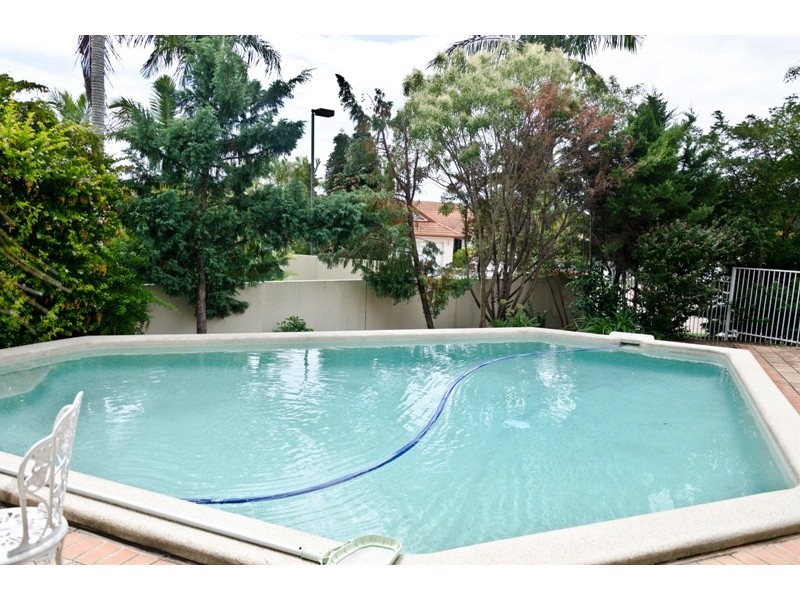 26/178 Palm Meadows Drive, Carrara QLD 4211