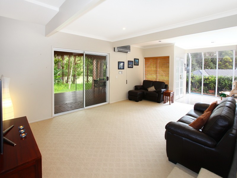 20 Banff Court, Robina QLD 4226