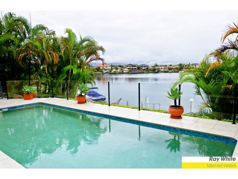 44 Bollard Circuit, Clear Island Waters QLD 4226